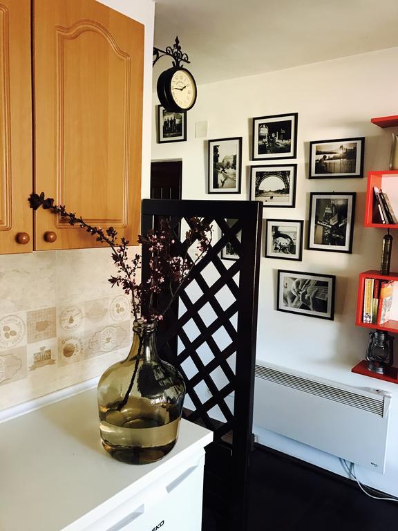 Apartment The Royal Square Τσέτινιε Εξωτερικό φωτογραφία