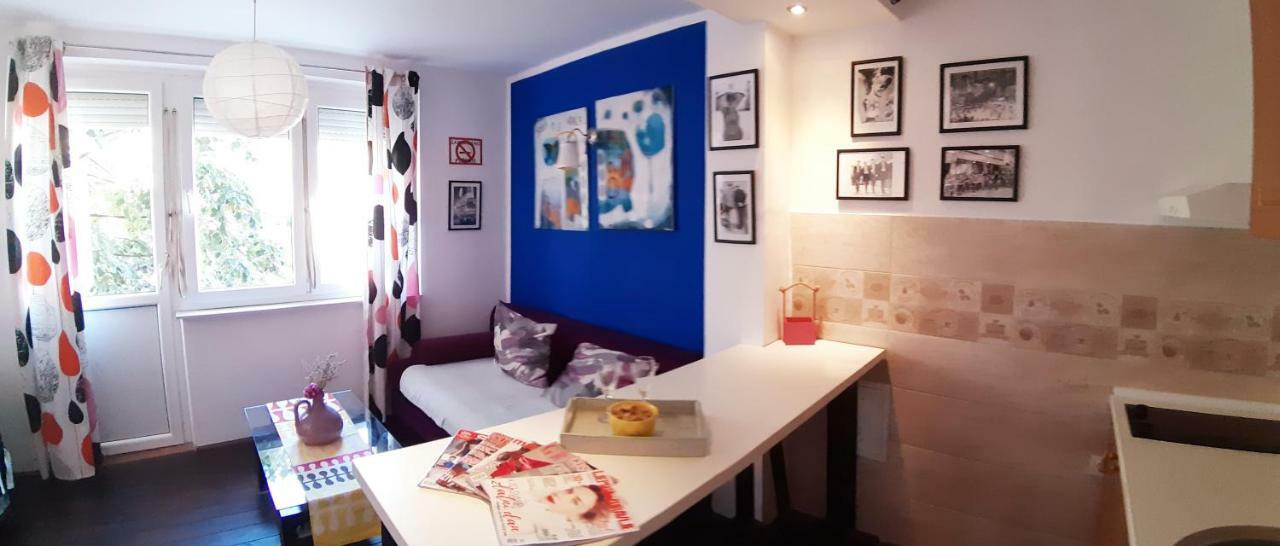 Apartment The Royal Square Τσέτινιε Εξωτερικό φωτογραφία