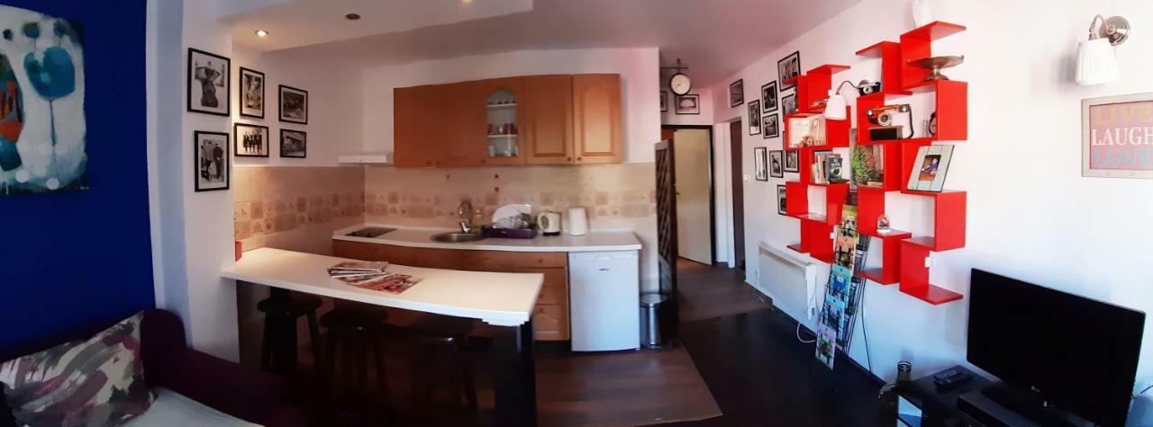 Apartment The Royal Square Τσέτινιε Εξωτερικό φωτογραφία